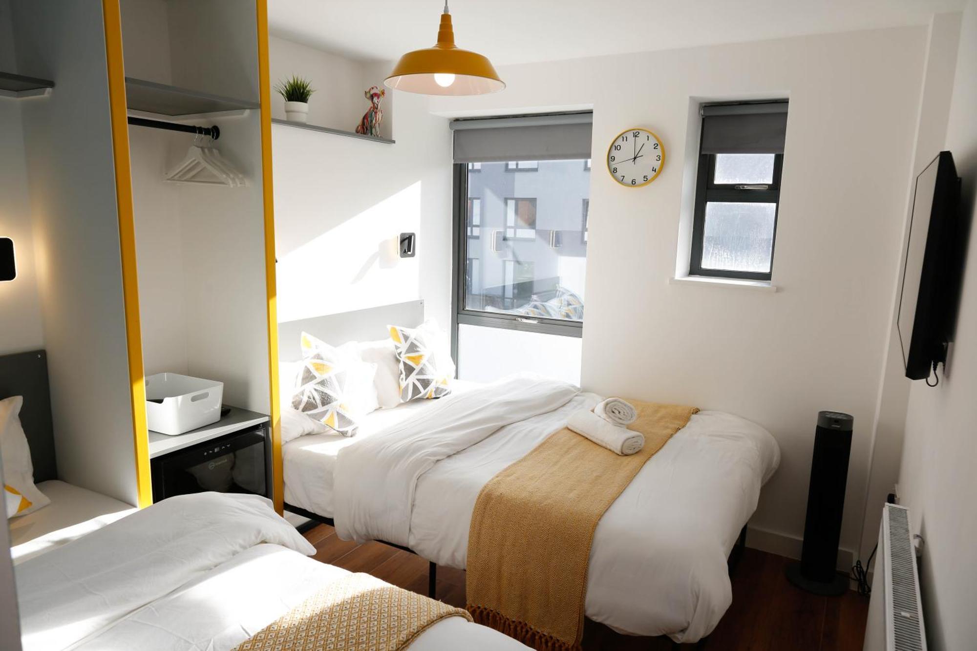 New Luxury Rooms In The Heart Of London Next To Shops, Cafes, Bars & Metro With Shared Bathrooms Luaran gambar