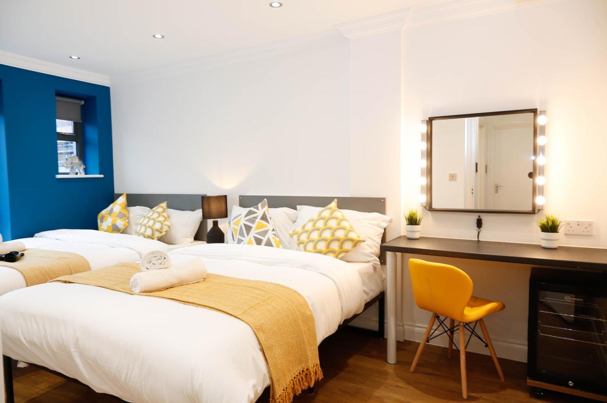 New Luxury Rooms In The Heart Of London Next To Shops, Cafes, Bars & Metro With Shared Bathrooms Luaran gambar