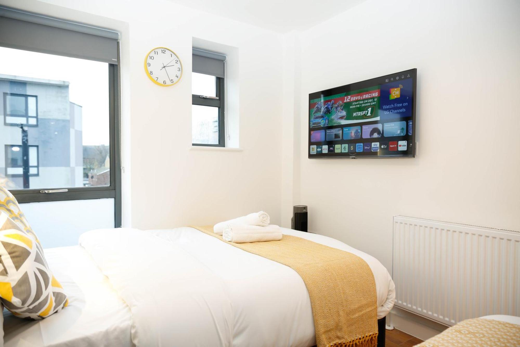 New Luxury Rooms In The Heart Of London Next To Shops, Cafes, Bars & Metro With Shared Bathrooms Luaran gambar