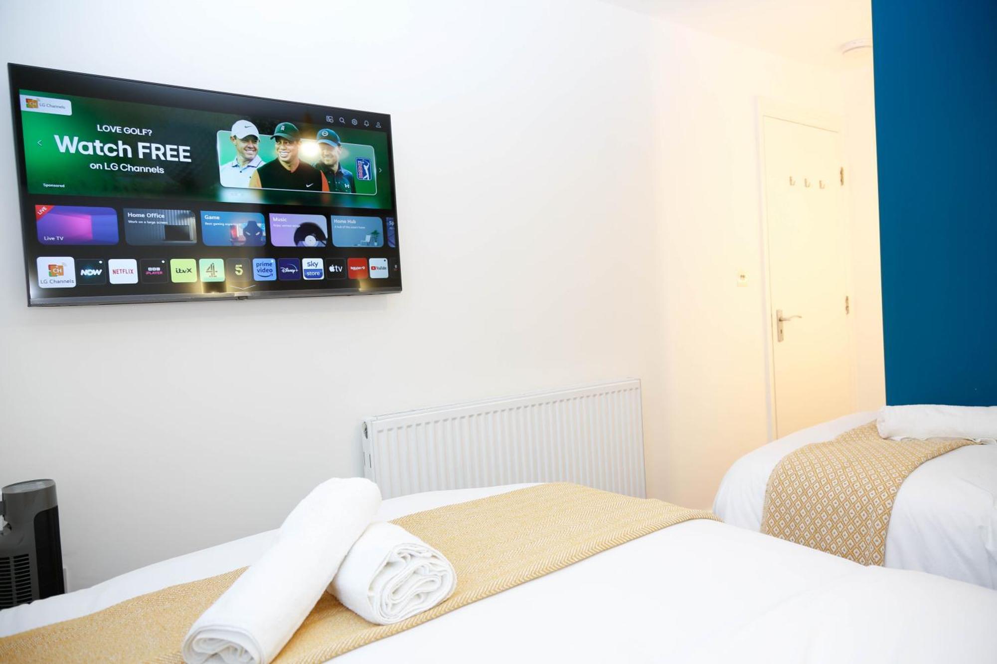 New Luxury Rooms In The Heart Of London Next To Shops, Cafes, Bars & Metro With Shared Bathrooms Luaran gambar