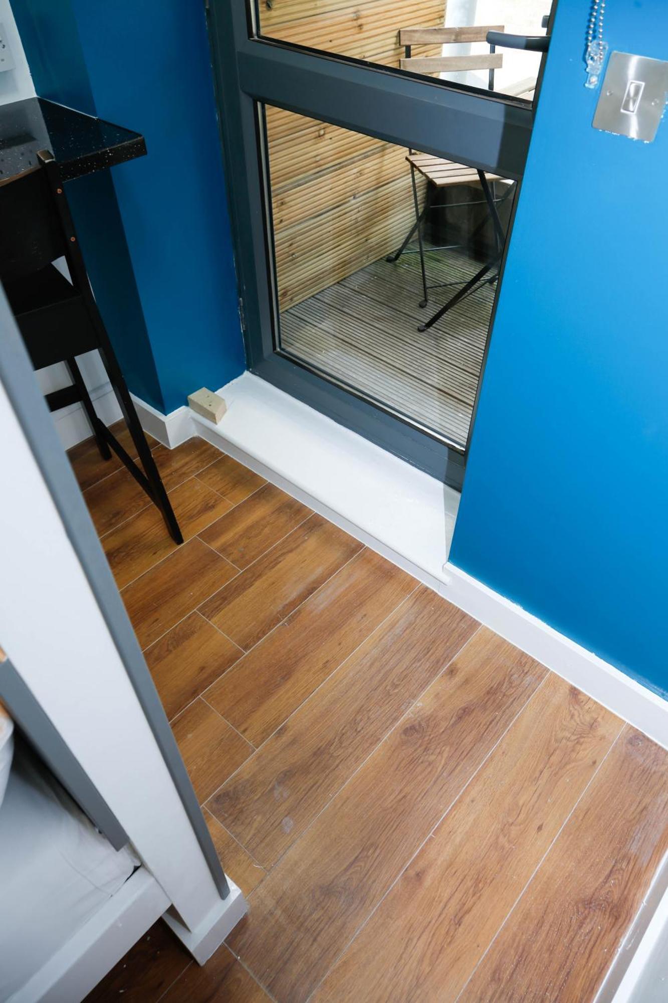 New Luxury Rooms In The Heart Of London Next To Shops, Cafes, Bars & Metro With Shared Bathrooms Luaran gambar