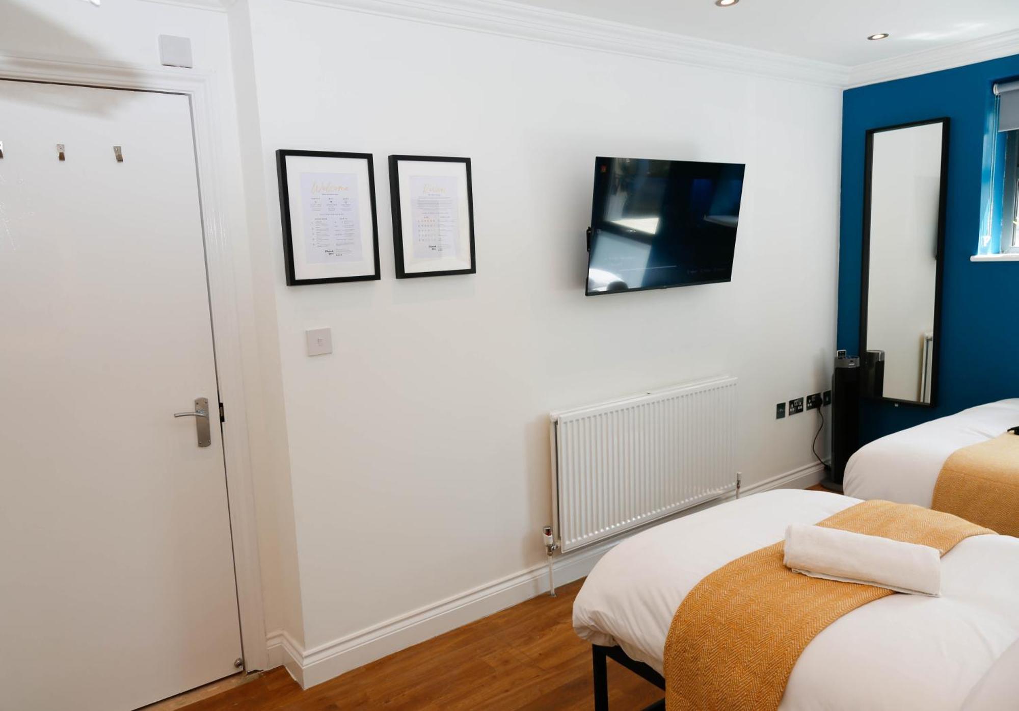 New Luxury Rooms In The Heart Of London Next To Shops, Cafes, Bars & Metro With Shared Bathrooms Luaran gambar