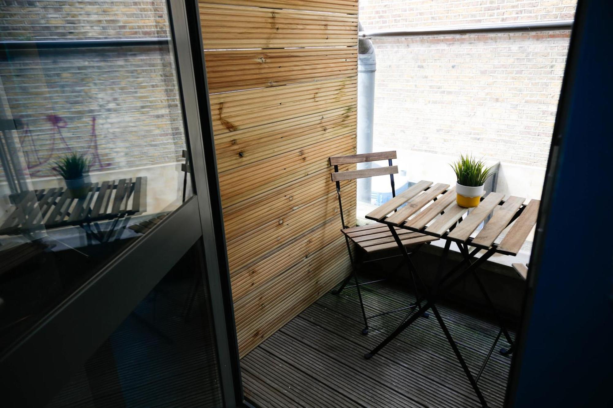 New Luxury Rooms In The Heart Of London Next To Shops, Cafes, Bars & Metro With Shared Bathrooms Luaran gambar