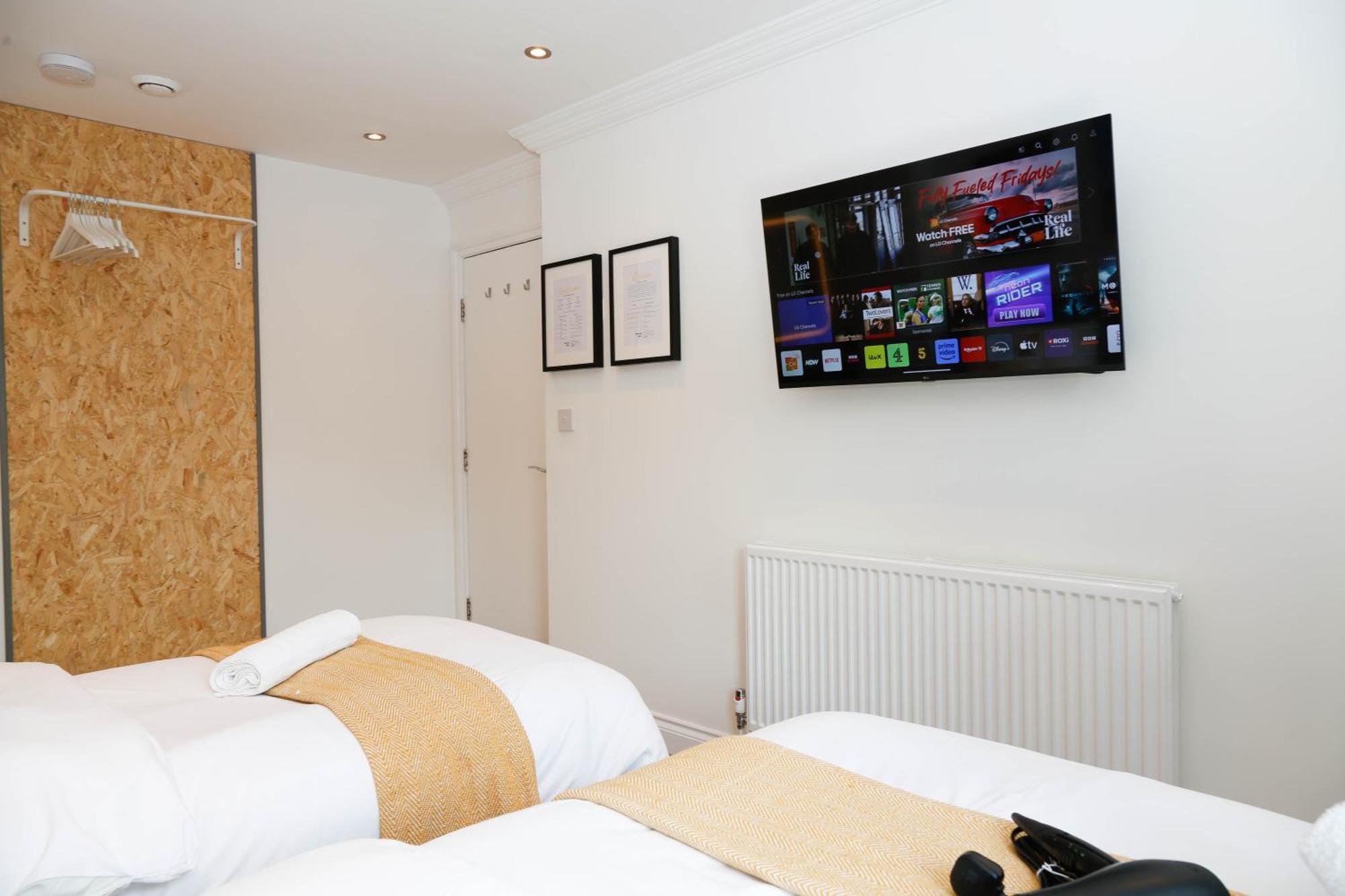 New Luxury Rooms In The Heart Of London Next To Shops, Cafes, Bars & Metro With Shared Bathrooms Luaran gambar